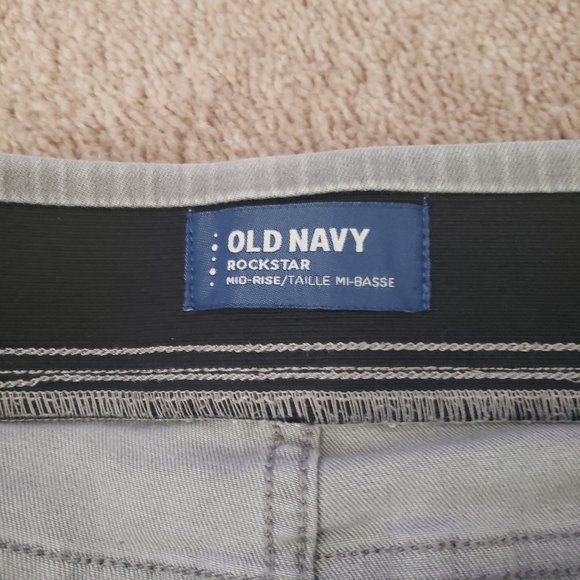 Mid rise Rock Star grey fade out skinny jeans - Picture 4 of 5